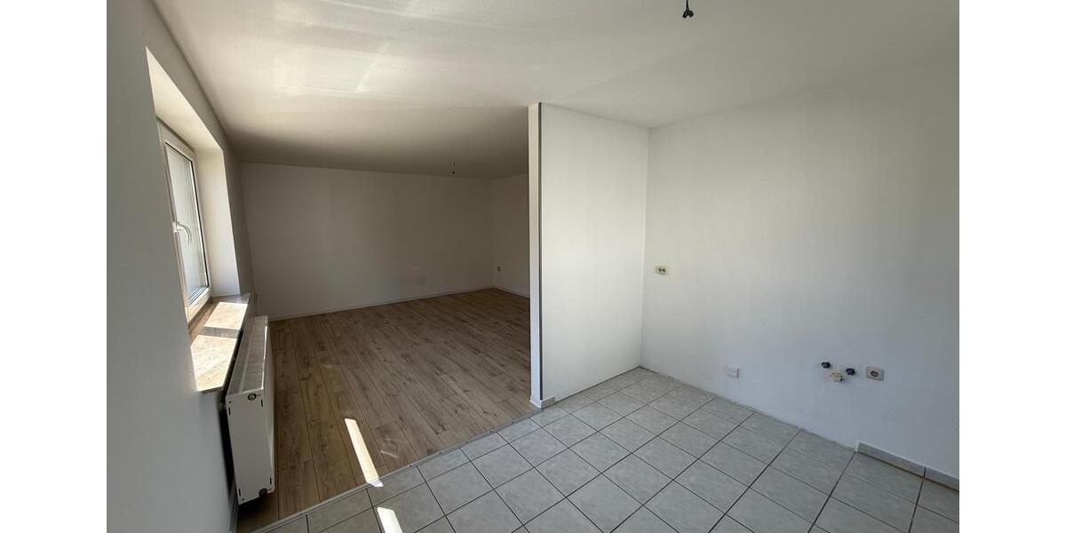 Etagenwohnung Weida - 2 Zimmer, 52 m&sup2;, 315&euro; | Angebot:26072433