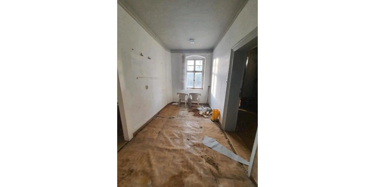 Mehrfamilienhaus, Wohnhaus Greiz - 6 Zimmer, 200 m&sup2;, 27.600&euro; | Angebot:27401552