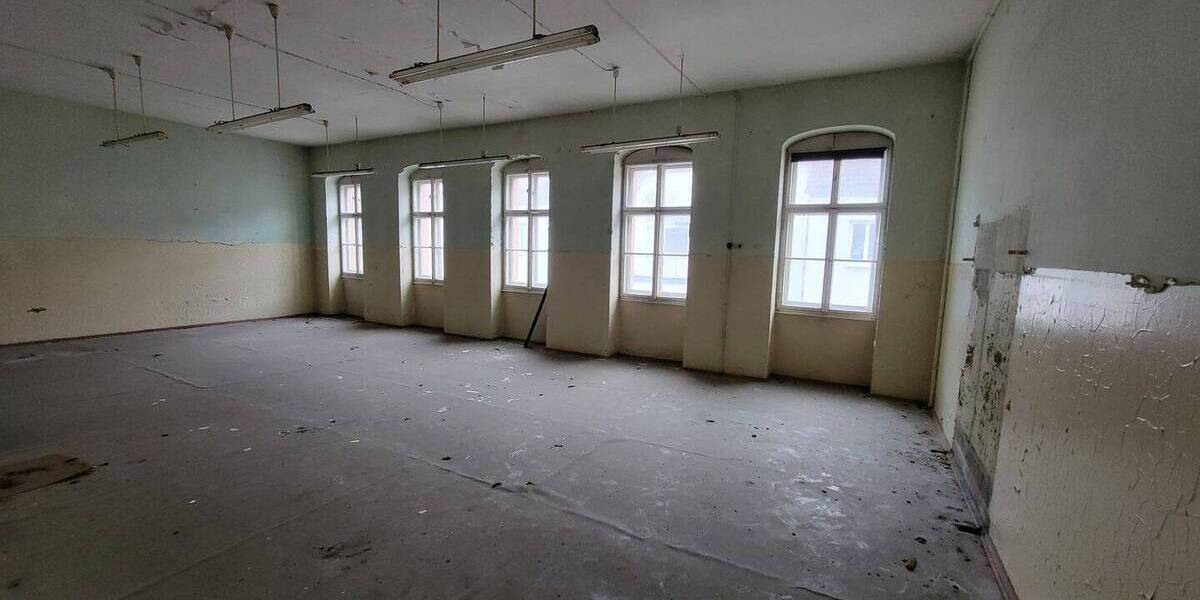 Mehrfamilienhaus, Wohnhaus Altenburg - 3 Zimmer, 1 m&sup2;, 225.000&euro; | Angebot:25929733