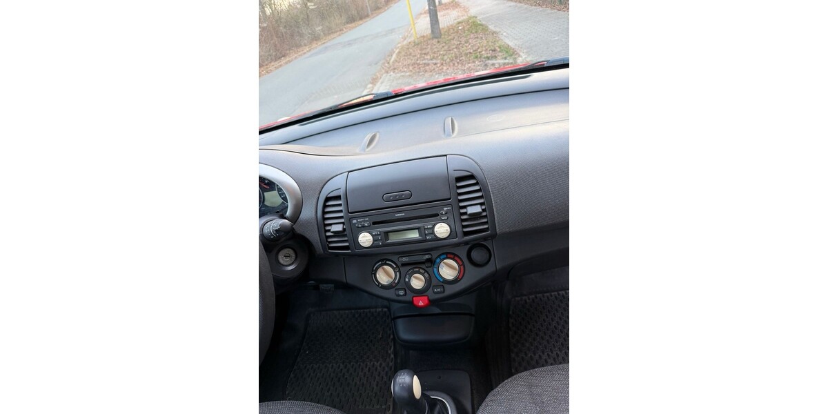 Nissan Micra 1.196 km 2.250 &euro; Gera 07545