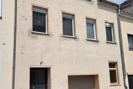 Haus Crimmitschau - 6 Zimmer, 103 m&sup2;, 70.000&euro; | Angebot:27266545