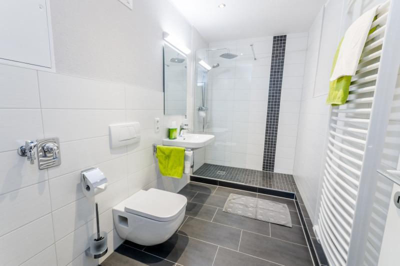 Etagenwohnung Gera Debschwitz - 2 Zimmer, 50 m&sup2;, 443&euro; | Angebot:26534021