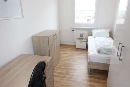Wohnung Gera Bieblach-Ost - 1 Zimmer, 32 m&sup2;, 250&euro; | Angebot:26795222