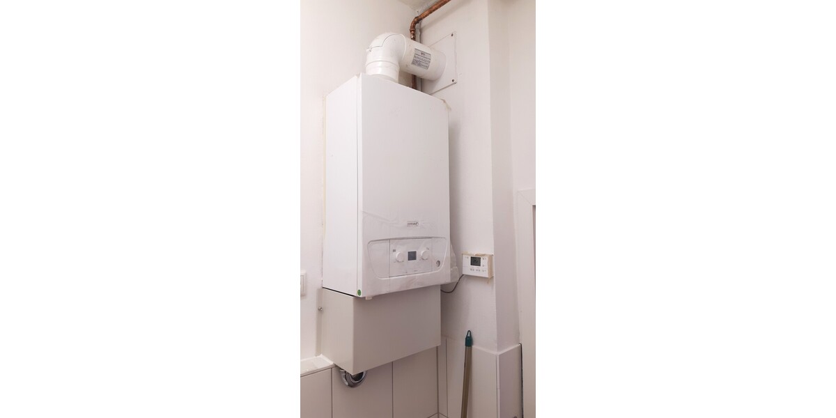 3-Zimmer-Wohnung 2. oder 3. OG, neu saniert, in ruhigem Wohnviertel Gera-Süd 3 zimmer