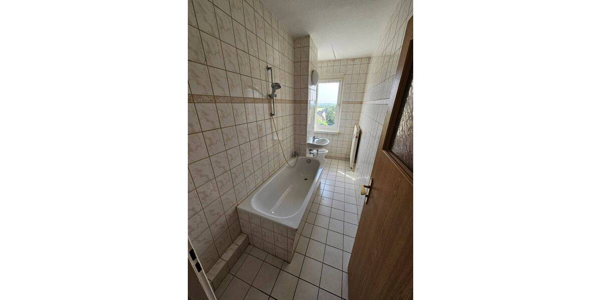 Etagenwohnung Altenburg Südost - 3 Zimmer, 59 m&sup2;, 335&euro; | Angebot:26741635