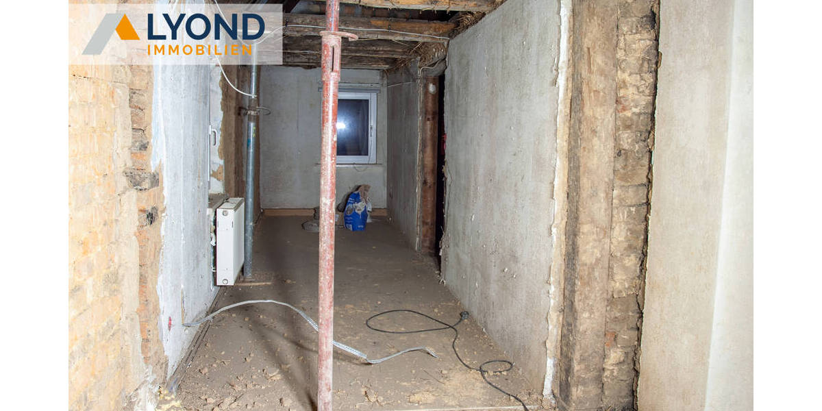 Einfamilienhaus Langenwetzendorf - 5 Zimmer, 186 m&sup2;, 50.000&euro; | Angebot:25798332