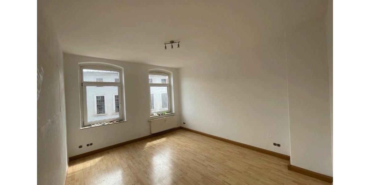 Dachgeschoßwohnung Greiz - 1 Zimmer, 32 m&sup2;, 390&euro; | Angebot:24444734