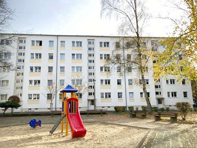 Etagenwohnung Hermsdorf - 3 Zimmer, 60 m&sup2;, 350&euro; | Angebot:26652310