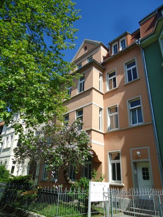 5-Raum-Wohnung mit Balkon