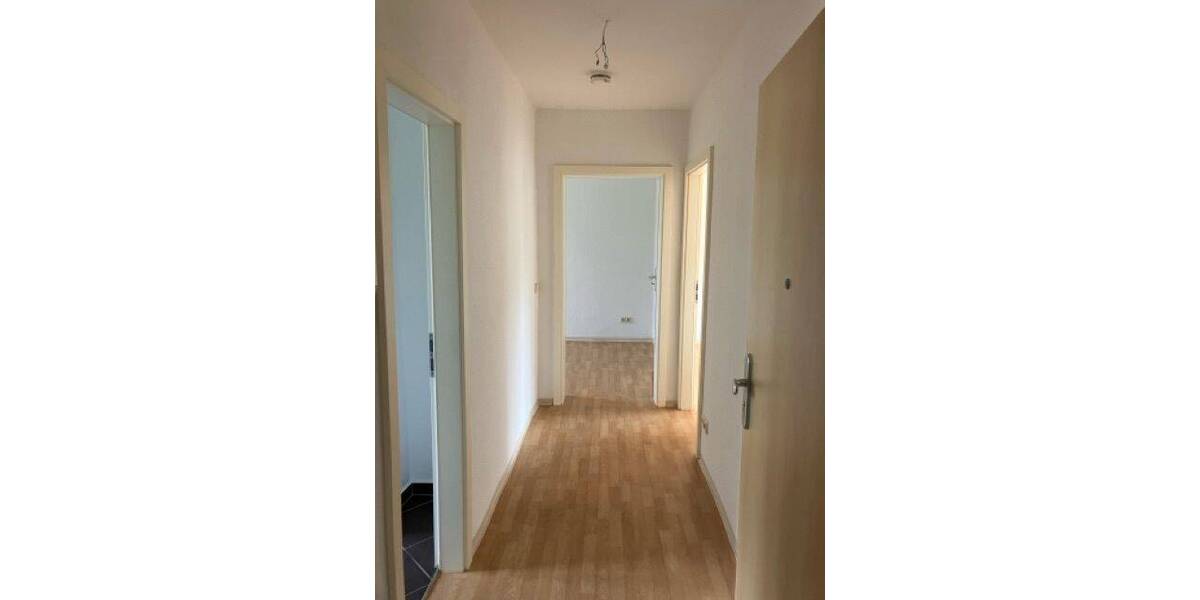 Etagenwohnung Gera Lusan - 2 Zimmer, 58 m&sup2;, 350&euro; | Angebot:26805882