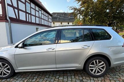 VW Golf 146.000 km 8.900 &euro; Crimmitschau 08451