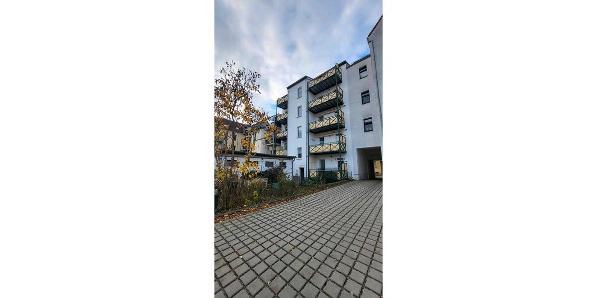 Mehrfamilienhaus in Altenburg Süd 45 zimmer