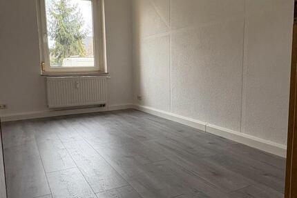 Wohnung Zeitz - 1 Zimmer, 30 m&sup2;, 200&euro; | Angebot:26136842
