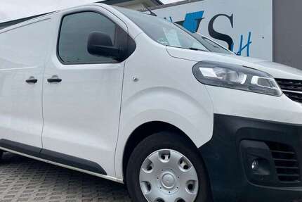 Opel Vivaro 129.000 km 13.990 € Gera 07548
