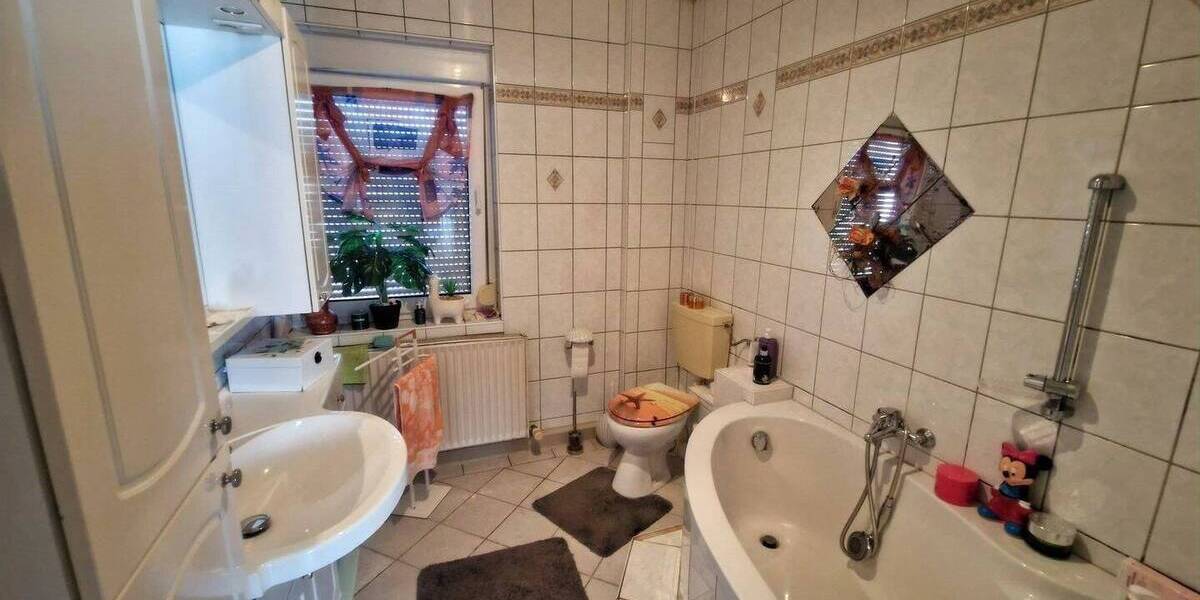 Einfamilienhaus Elsteraue Profen - 5 Zimmer, 126 m&sup2;, 145.000&euro; | Angebot:26768281