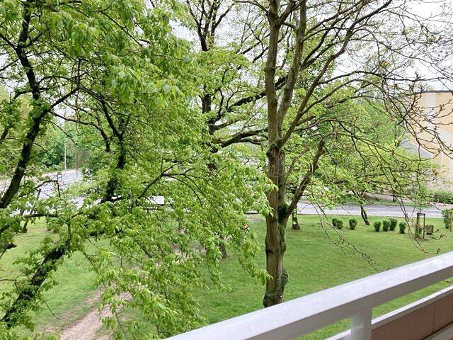 Etagenwohnung Hermsdorf - 2 Zimmer, 39 m&sup2;, 240&euro; | Angebot:26826614