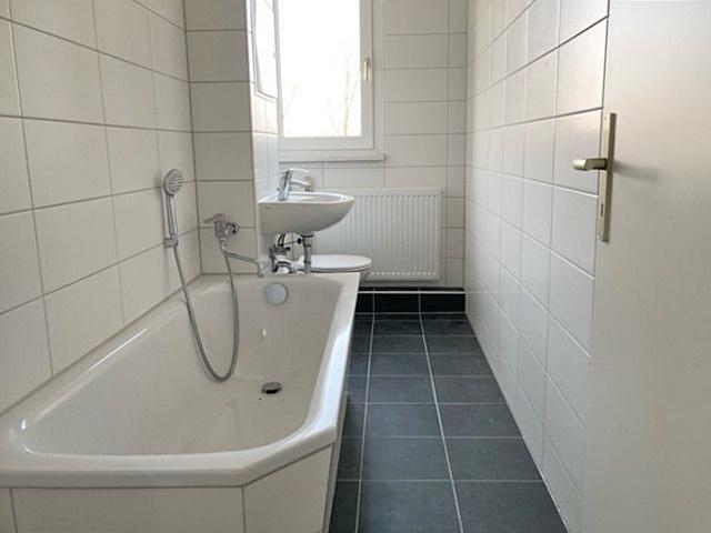 Etagenwohnung Hermsdorf - 3 Zimmer, 60 m&sup2;, 350&euro; | Angebot:26279106