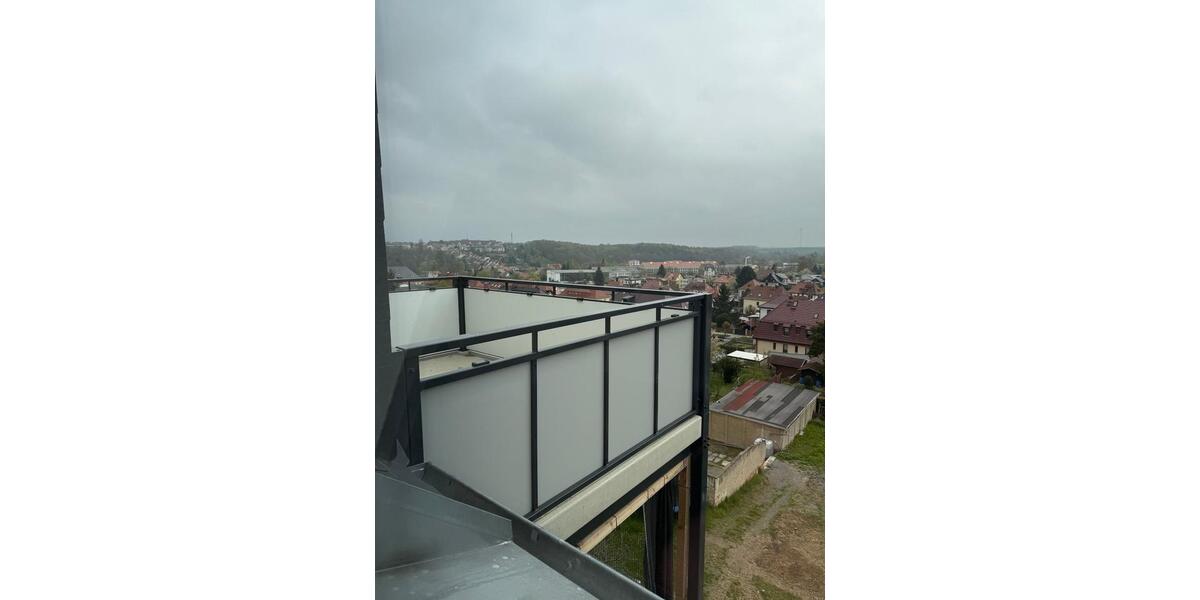 Dachgeschoßwohnung Meerane - 5 Zimmer, 117 m&sup2;, 1.300&euro; | Angebot:26325768