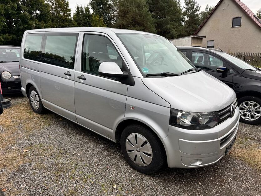 VW T5 Transporter 268.000 km 8.100 € Zwickau 08056