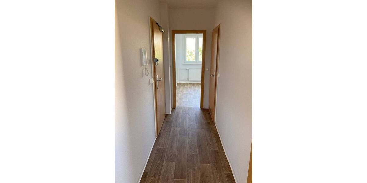 Etagenwohnung Gera Lusan - 2 Zimmer, 52 m&sup2;, 315&euro; | Angebot:26805929