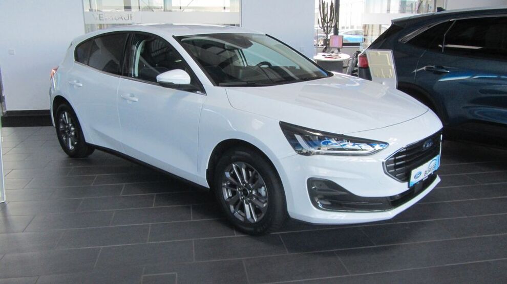 Ford Focus 32.133 km 20.990 € Schmölln 04626