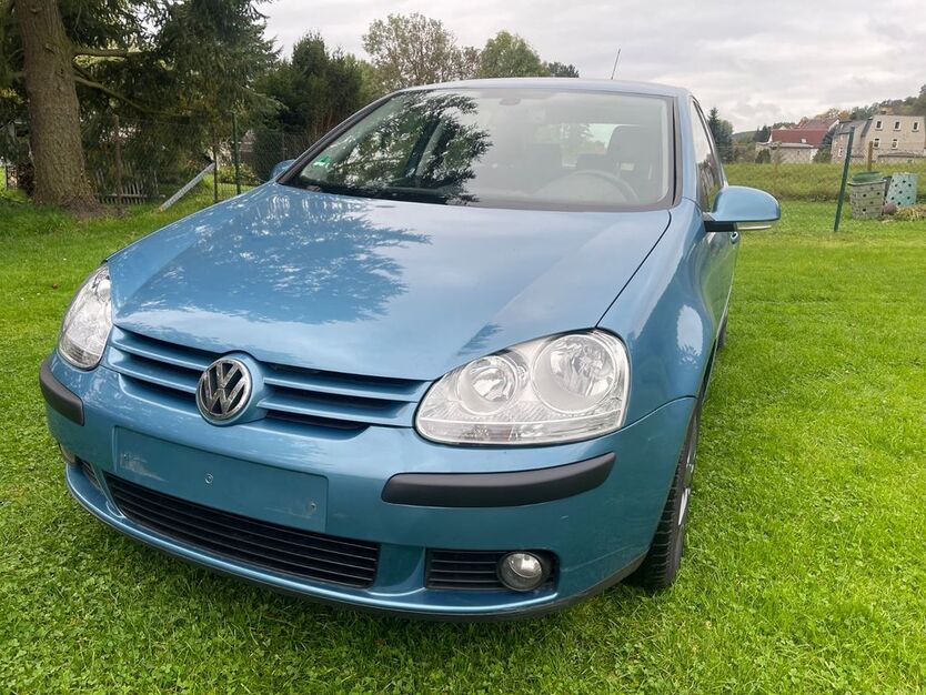 VW Golf 225.000 km 1.950 € Gera 07546