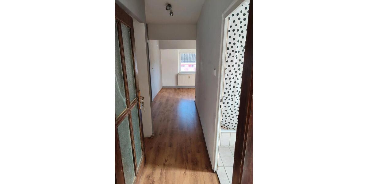 Etagenwohnung Weida - 2 Zimmer, 50 m&sup2;, 300&euro; | Angebot:25304483