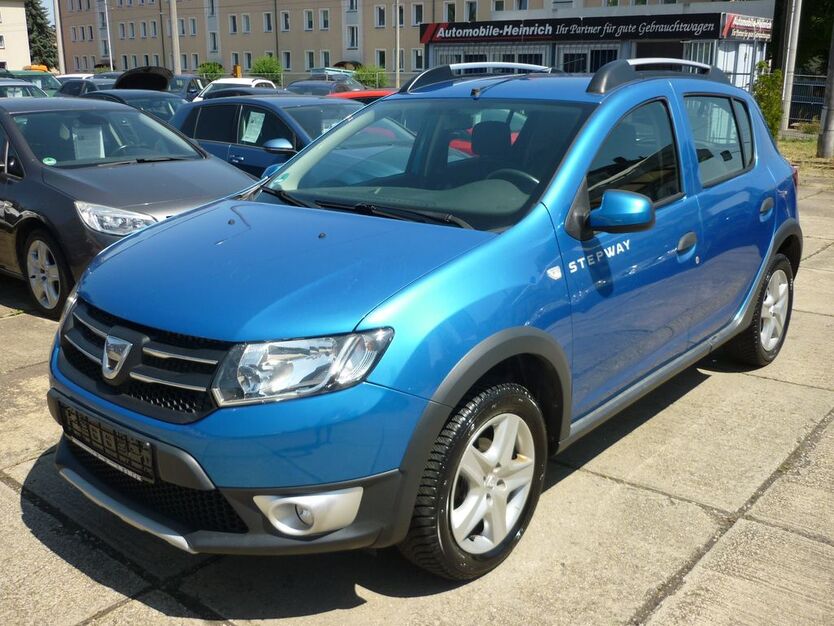 Dacia Sandero 100.000 km 5.500 € Gera 07548