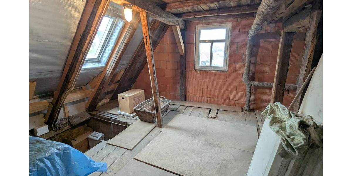 Mehrfamilienhaus, Wohnhaus Eisenberg - 4 Zimmer, 143 m&sup2;, 99.000&euro; | Angebot:25741019