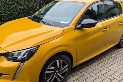 Peugeot 208 19.000 km 16.400 € Gera 07545