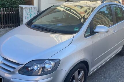 VW Golf Plus 92.300 km 5.400 € Gera 07548