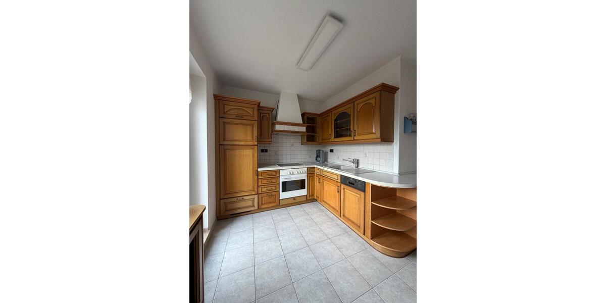 Etagenwohnung Weida - 4 Zimmer, 83 m&sup2;, 79.900&euro; | Angebot:26942154