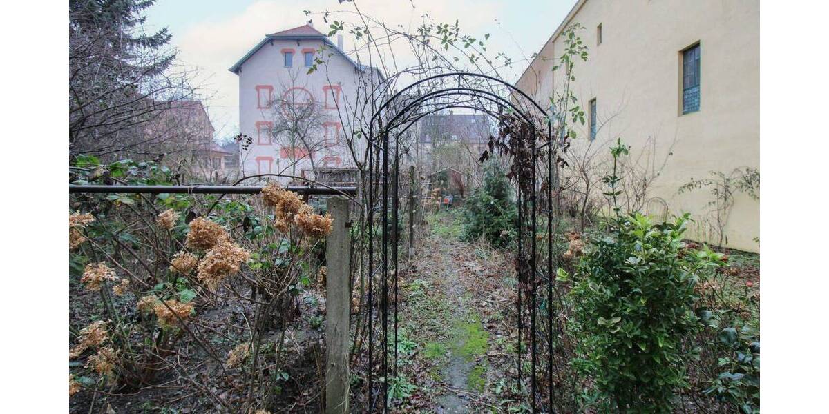 Mehrfamilienhaus, Wohnhaus Altenburg - 2 Zimmer, 140.000&euro; | Angebot:26596122