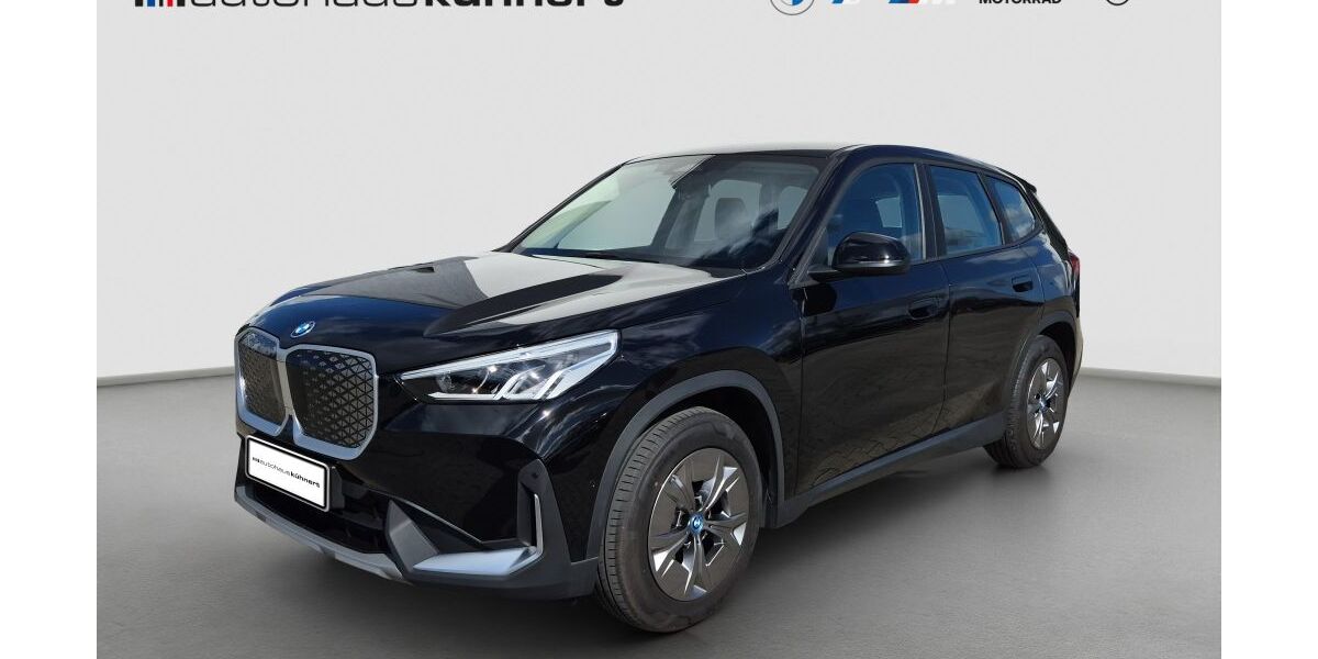 BMW iX1 2.000 km 35.885 &euro; Gera 07552