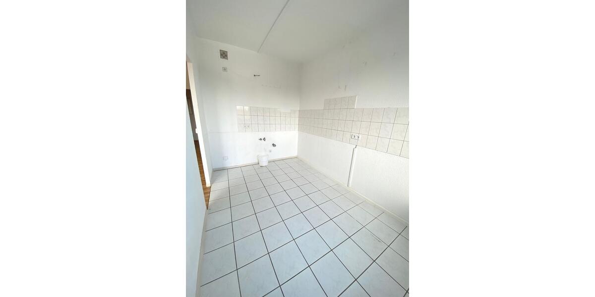 Etagenwohnung Gera Lusan - 2 Zimmer, 54 m&sup2;, 290&euro; | Angebot:26084172