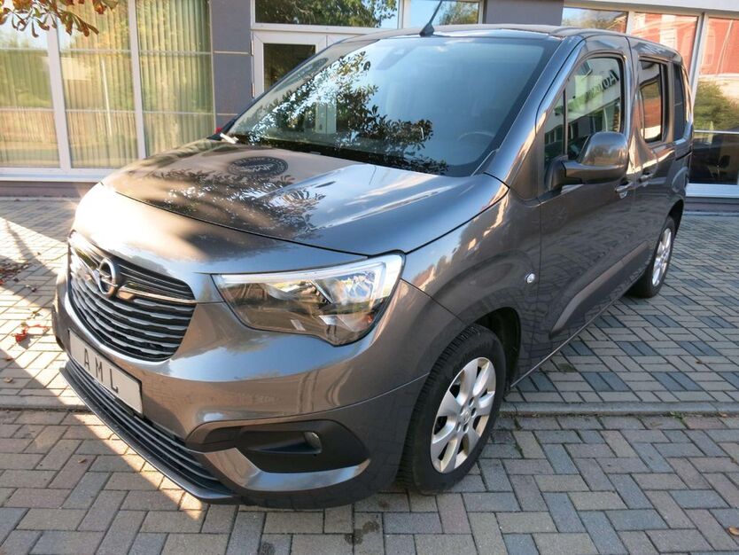 Opel Combo 129.000 km 13.990 € Lucka 04613