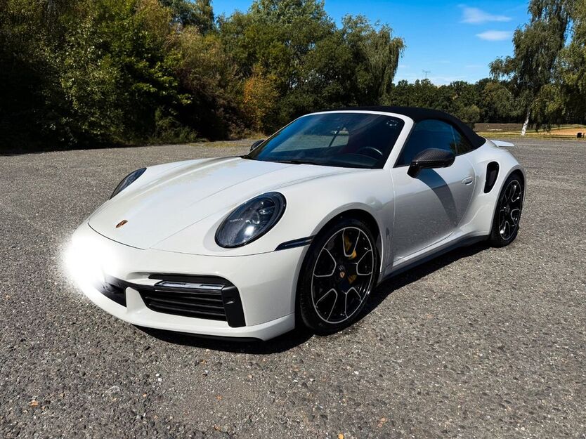 Porsche 992 19.900 km 259.000 € Zwickau 08064