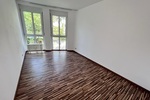 Idyllisch wohnen! 3-Raum Wohnung mit Einbauküche, Wanne und Süd-Balkon. - Etagenwohnung Gera Alt-Bieblach | Angebot:27022991