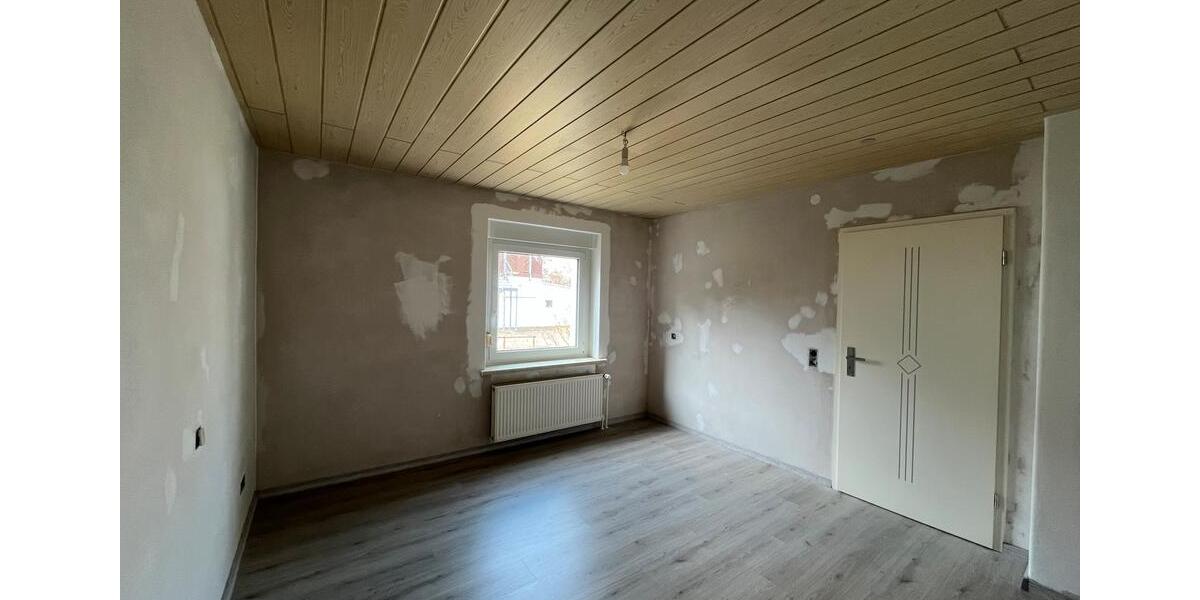 Mehrfamilienhaus, Wohnhaus Teuchern - 275.000&euro; | Angebot:26630152