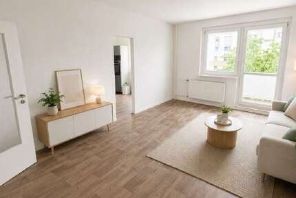 Wohnung Gera Lusan - 3 Zimmer, 68 m&sup2;, 375&euro; | Angebot:26828061