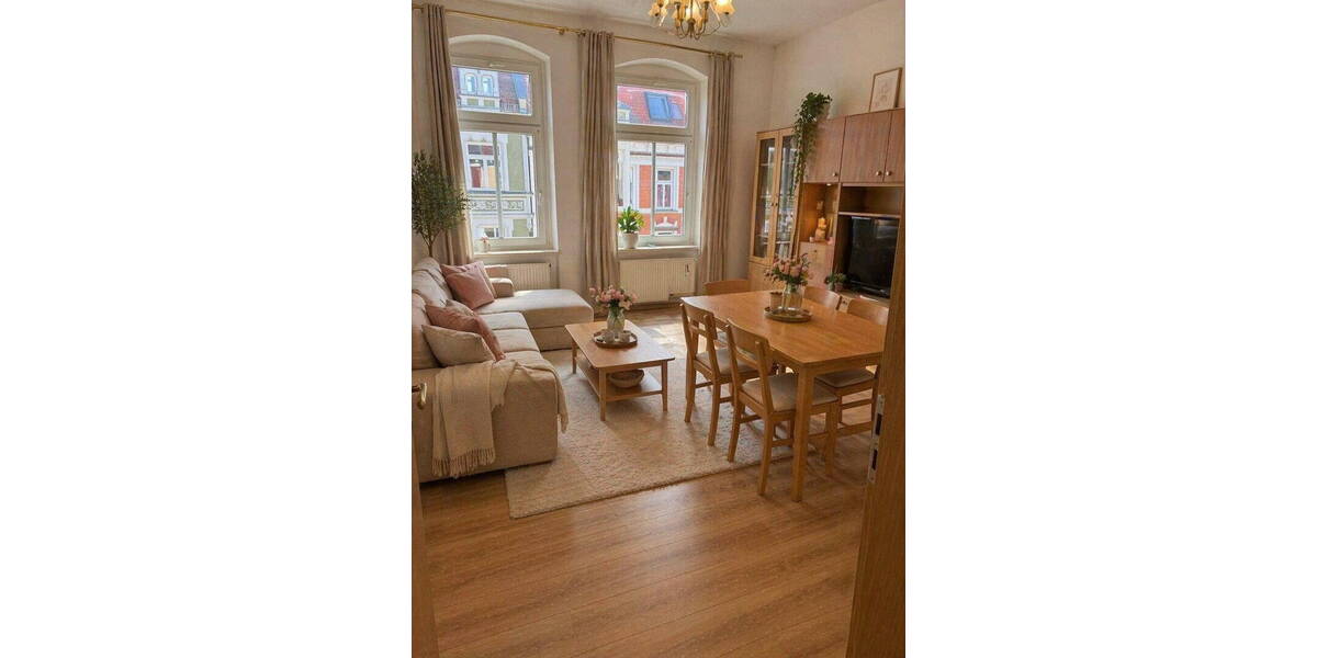 Etagenwohnung Zeitz - 6 Zimmer, 118 m&sup2;, 690&euro; | Angebot:26866301