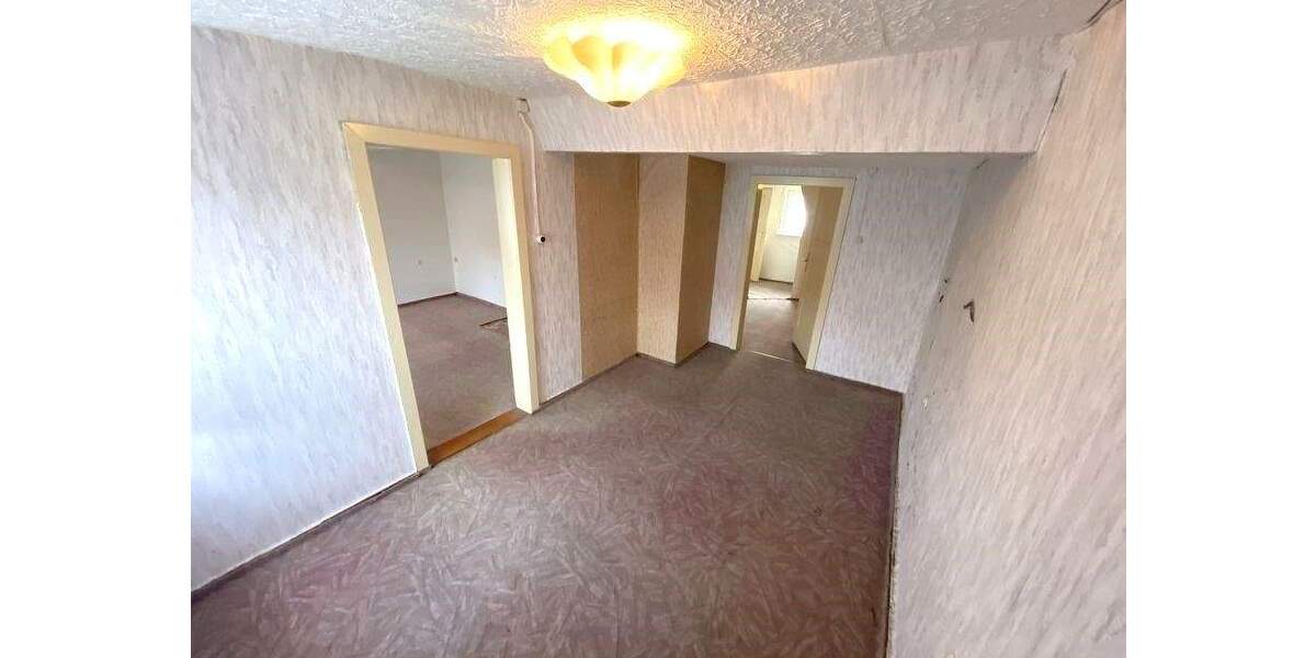 Einfamilienhaus Stadtroda - 4 Zimmer, 22 m&sup2;, 45.000&euro; | Angebot:25674256
