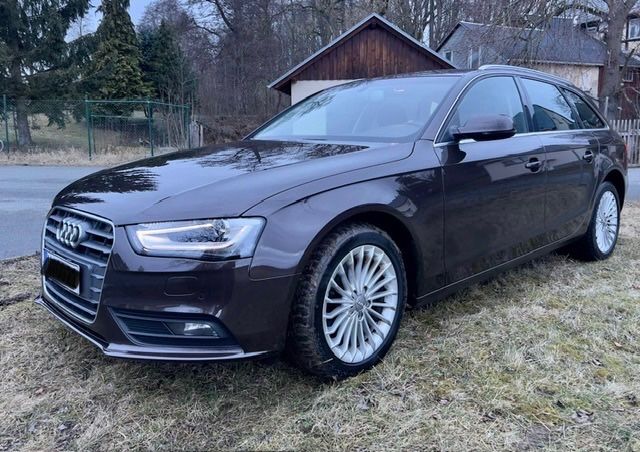 Audi A4 294.900 km 7.500 &euro; Bernsgrün 07937