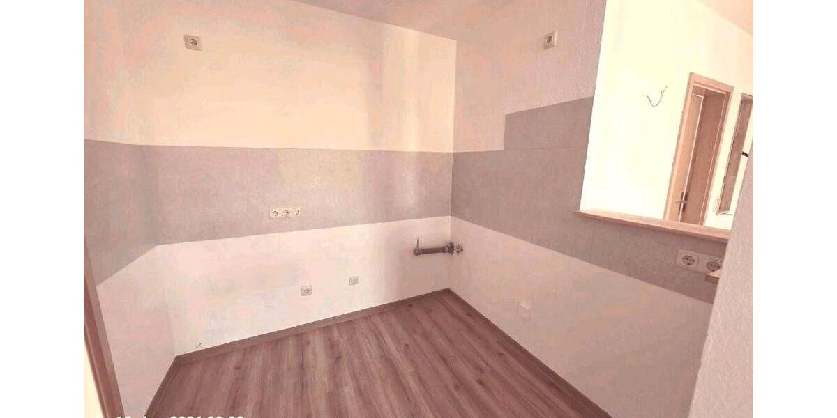 Etagenwohnung Greiz - 3 Zimmer, 59 m&sup2;, 355&euro; | Angebot:26262177