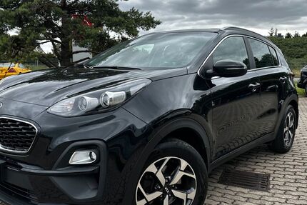 Kia Sportage 32.350 km 18.890 &euro; Zeitz 06712