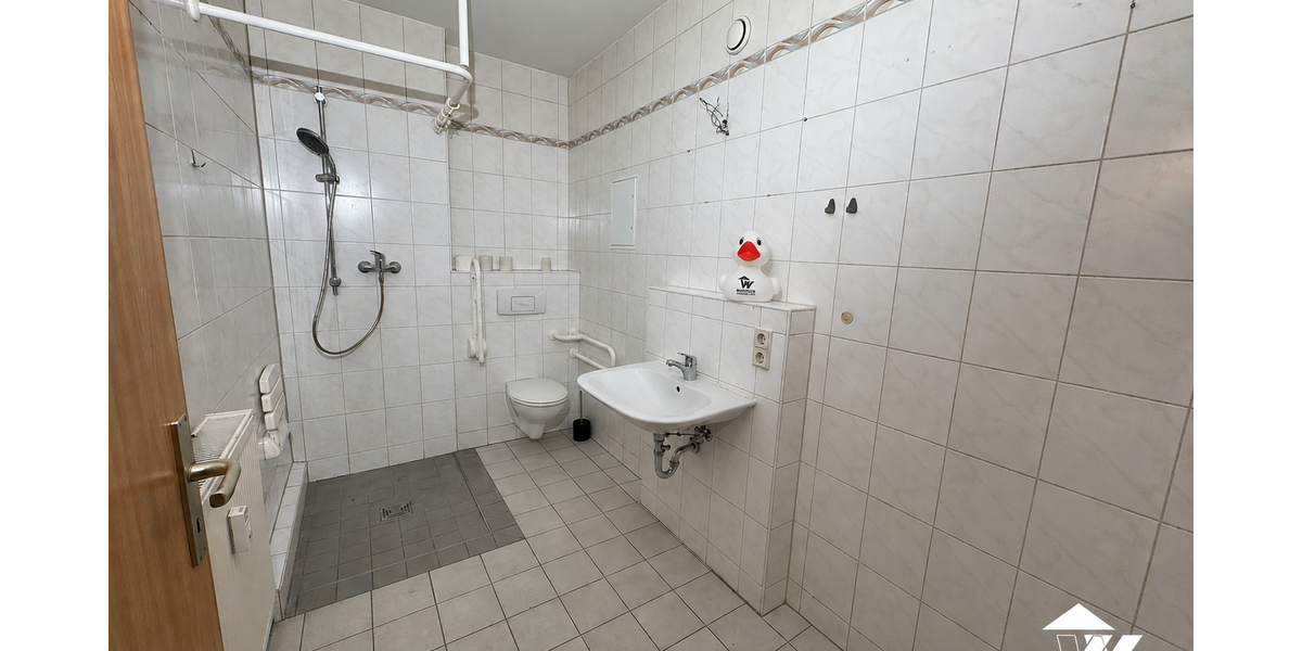 Doppelt genießen: Balkon und großer Wintergarten in attraktiver 2-Raum-Wohnung in Gera-Bieblach! - Erdgeschoßwohnung Gera Alt-Bieblach | Angebot:26374761