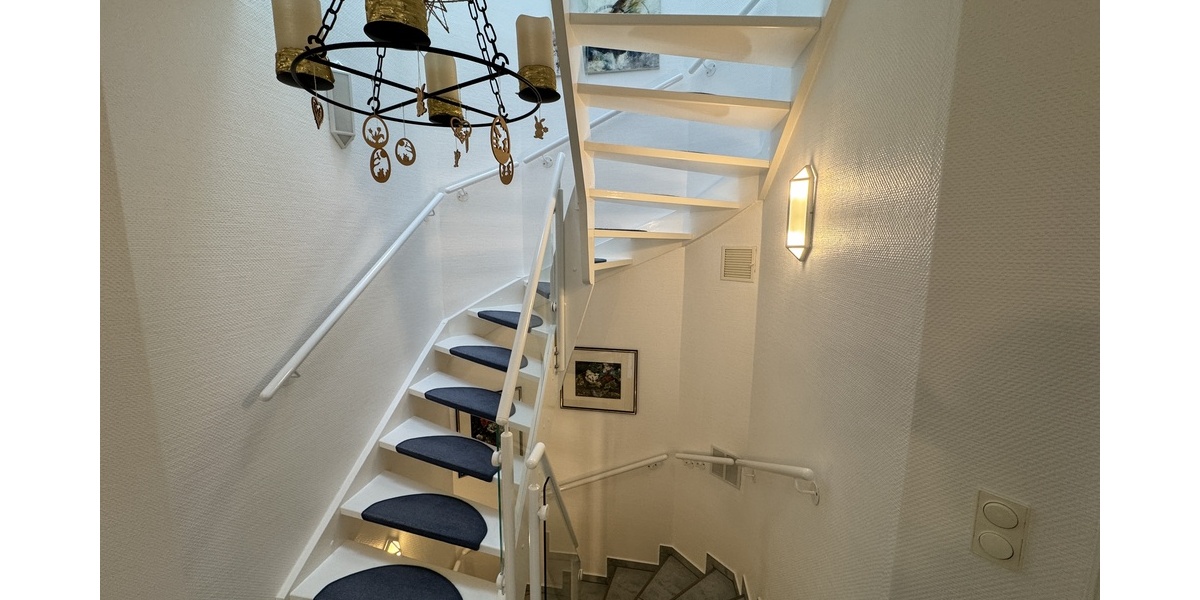 Dieses Haus in bester Lage von Weida hat alles – und noch ein bisschen mehr! - Einfamilienhaus Weida Liebsdorf | Angebot:26874514