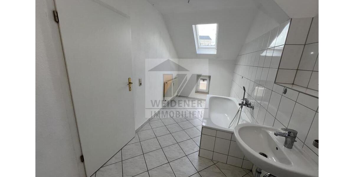Dachgeschoßwohnung Weida - 2 Zimmer, 70 m&sup2;, 350&euro; | Angebot:22588811
