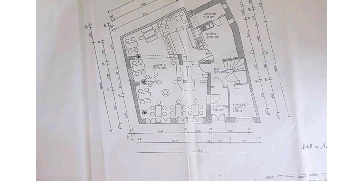 Einfamilienhaus Zeitz - 8 Zimmer, 450 m&sup2;, 500.000&euro; | Angebot:25901092