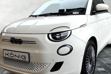 Fiat 500e 7.911 km 19.999 &euro; Greiz 07973